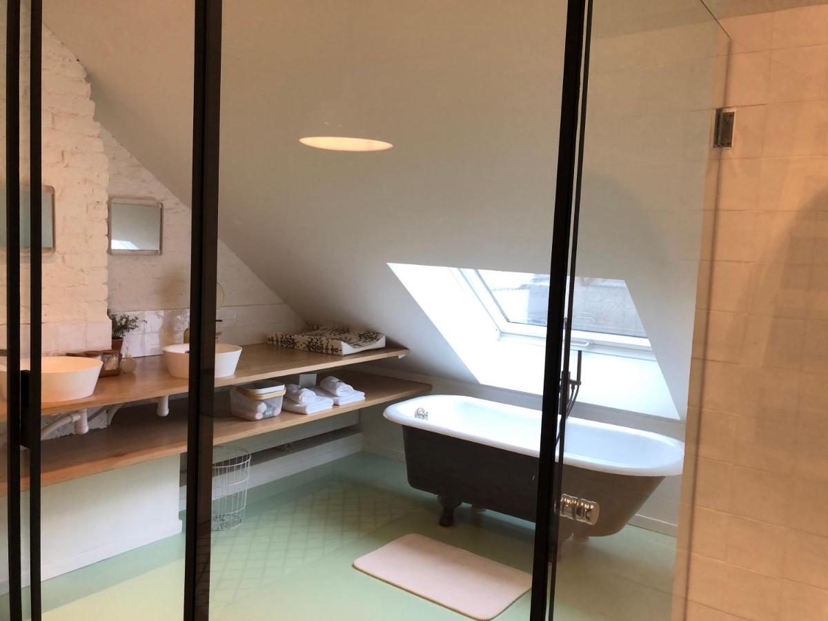 Lichtrijke Loft Bij Restaurant Den Olifant Apartamento Ieper Exterior foto